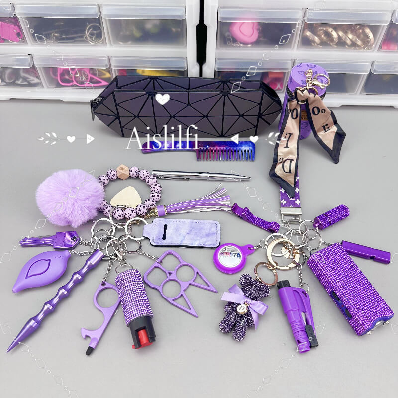 21 Piece Women's Self Defense Keychain Kit