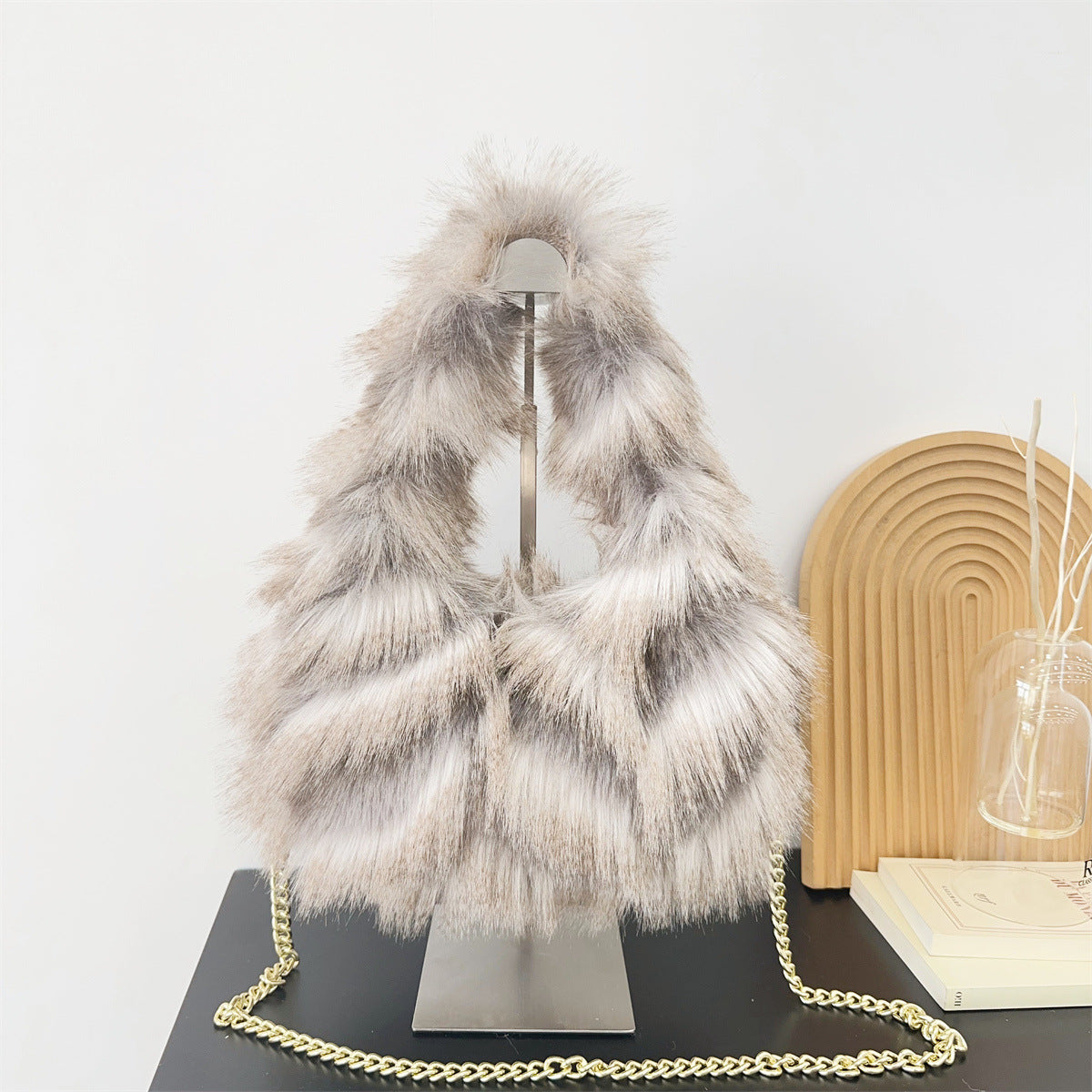 2024 New Style Faux Fox Fur Bag