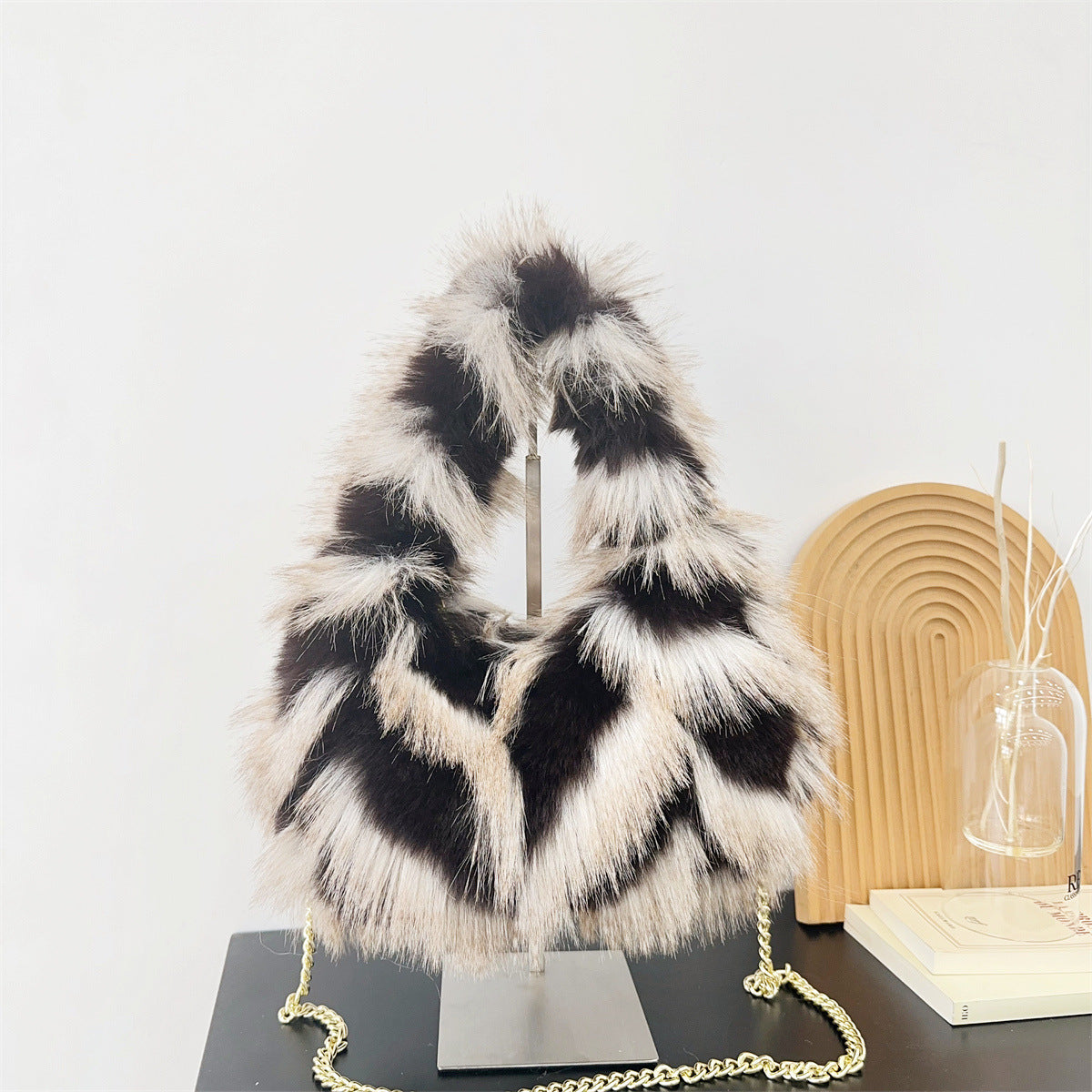 2024 New Style Faux Fox Fur Bag